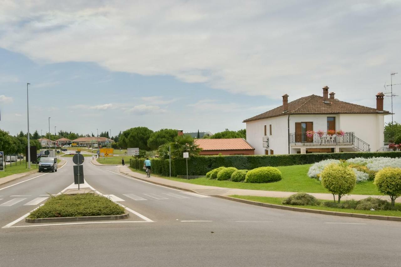 Appartamento Alek Novigrad Istria Esterno foto
