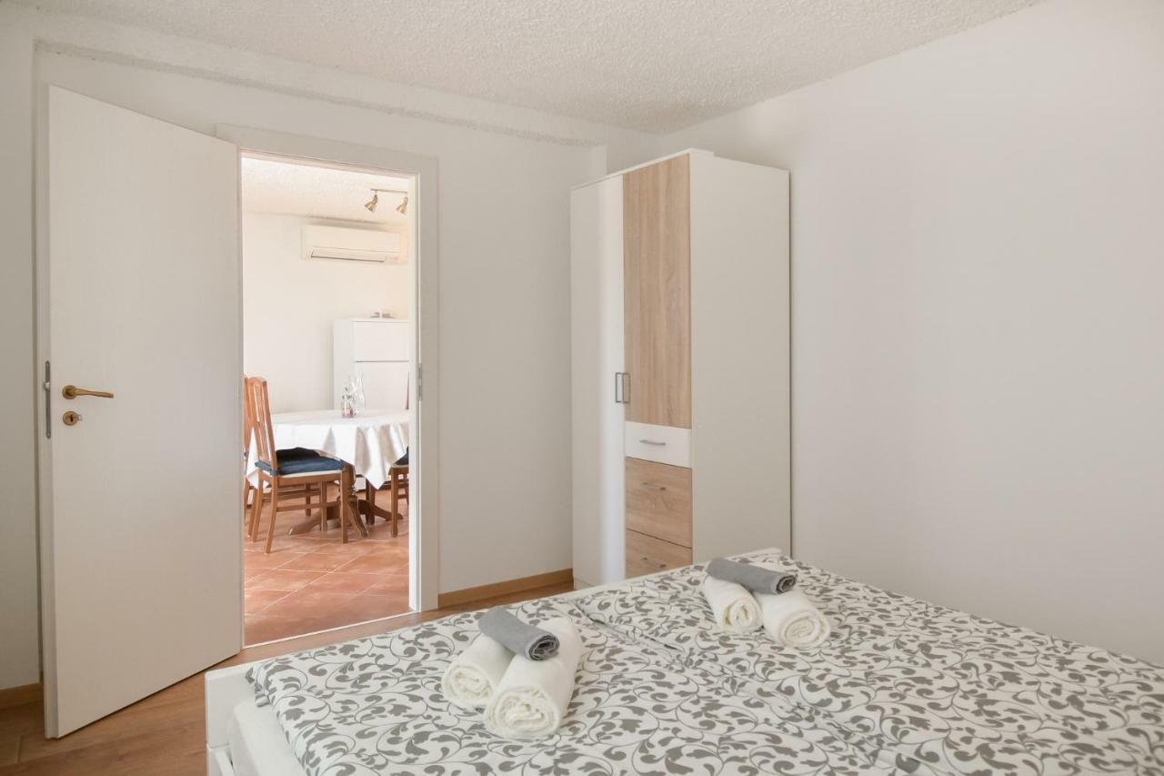 Appartamento Alek Novigrad Istria Esterno foto